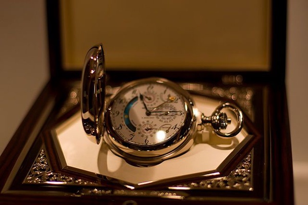 Zegarek firmy Patek Philippe (fot. Kamal Abdoul-Hosn; CC BY 2.0) 