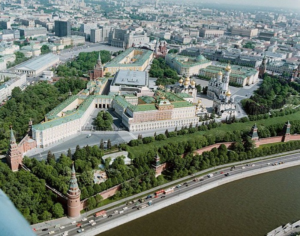 Kreml w Moskwie, 2008 (fot. Kremlin.ru, [CC BY-SA 4.0](https://creativecommons.org/licenses/by/4.0/))