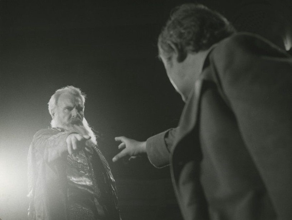 Zbigniew Łagocki, „Wesele”, 1977, reż. Jerzy Grzegorzewski, Stary Teatr, Gospodarz (Jerzy Bińczycki), Wernyhora (Bolesław Smela)